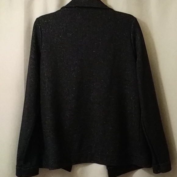 Jacket - Picture 3 of 4